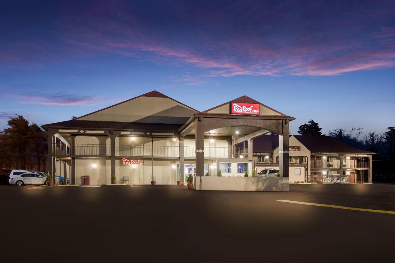 Red Roof Inn Crossville Exterior photo